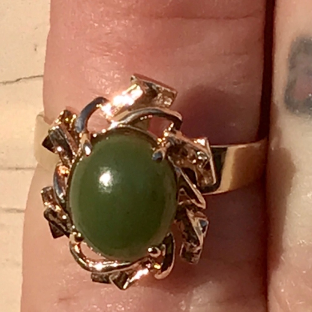 ❌❌❌SOLD❌❌❌ANTIQUE NATURAL JADE 10 KT YELLOW - Picture 5 of 13